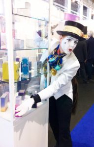 Penny England as Mime